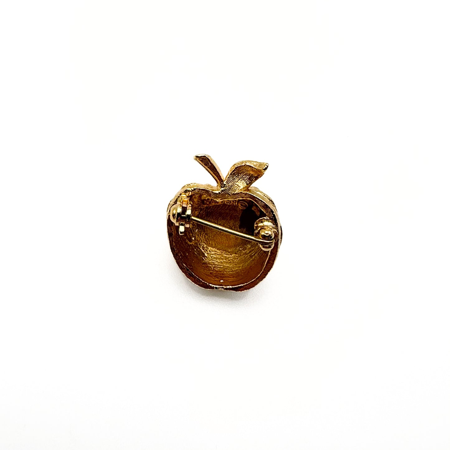 Vintage Napier Apple Brooch – Gold-Tone Pin