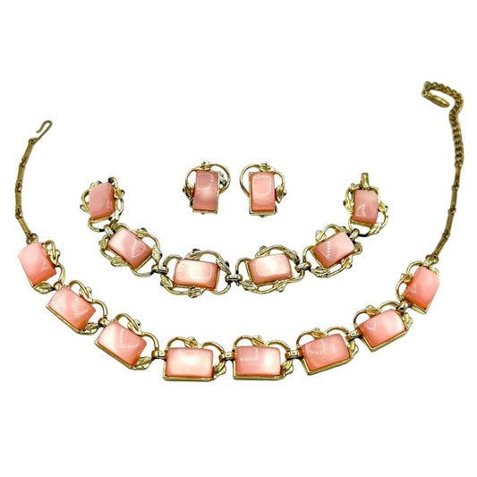Vintage Coro Pink Thermoset Full Parure
