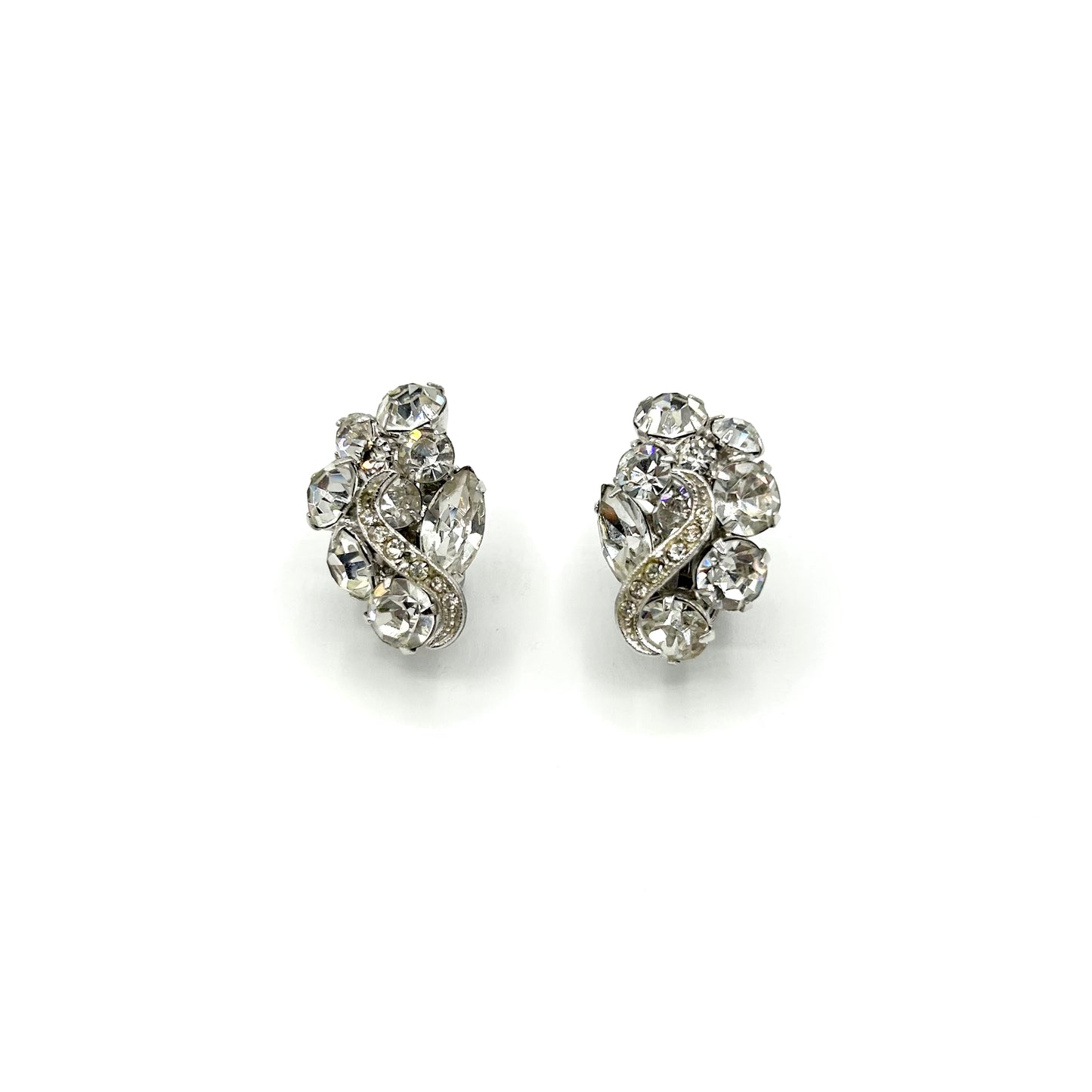 Vintage Weiss Clear Rhinestone Cluster Earrings