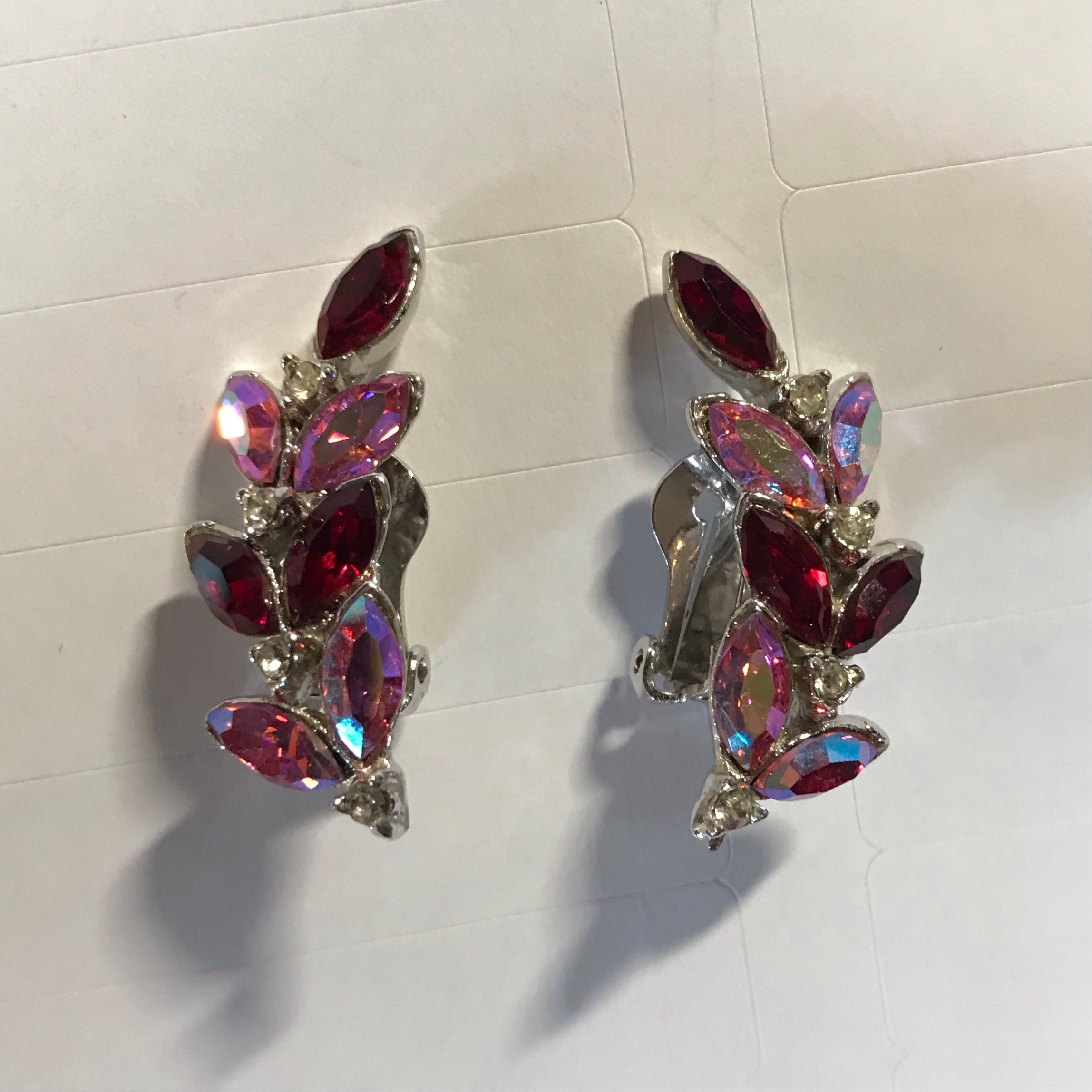 ◆VINTAGE HOLLYWOOD◆ Bellflower Earrings VH2336EA013B PhotoRoom-