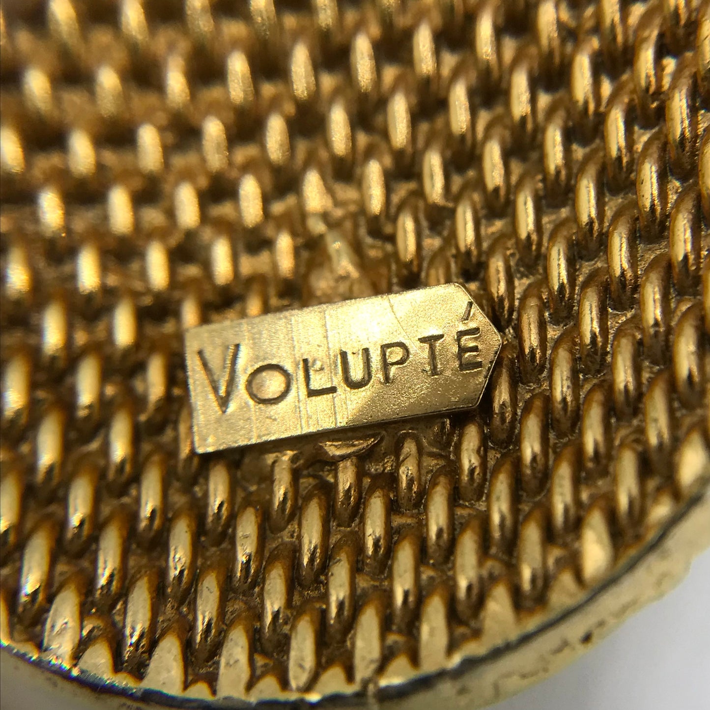 Vintage Gold Volupte Brooch